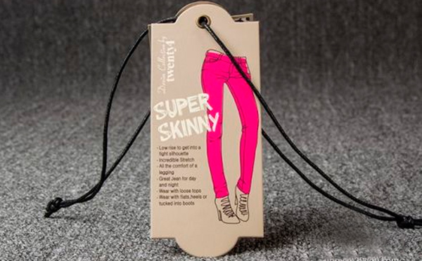 我們買衣服時候服裝商標(biāo)吊牌對消費(fèi)者有什么好處？